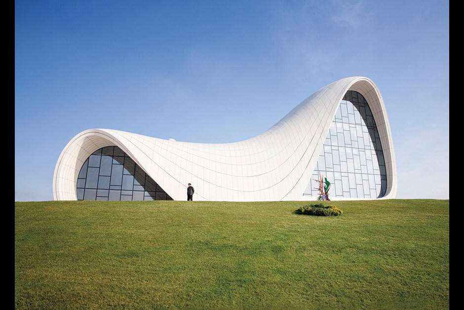 KNECHTEL_BAKU_HEYDAR ALIYEV CENTRE-5316_HIGHRES